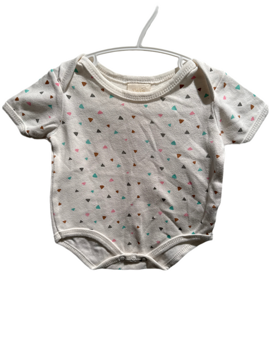 Cache-couche 3-6M