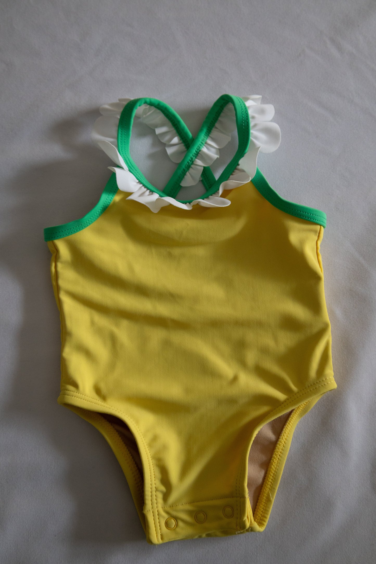 Maillot de bain old navy 0-3 mois neuf