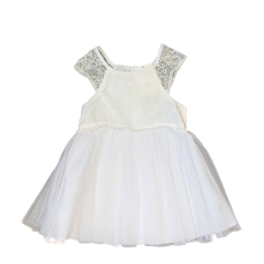 Robe en dentelle et tulle – Blanc doux 18M