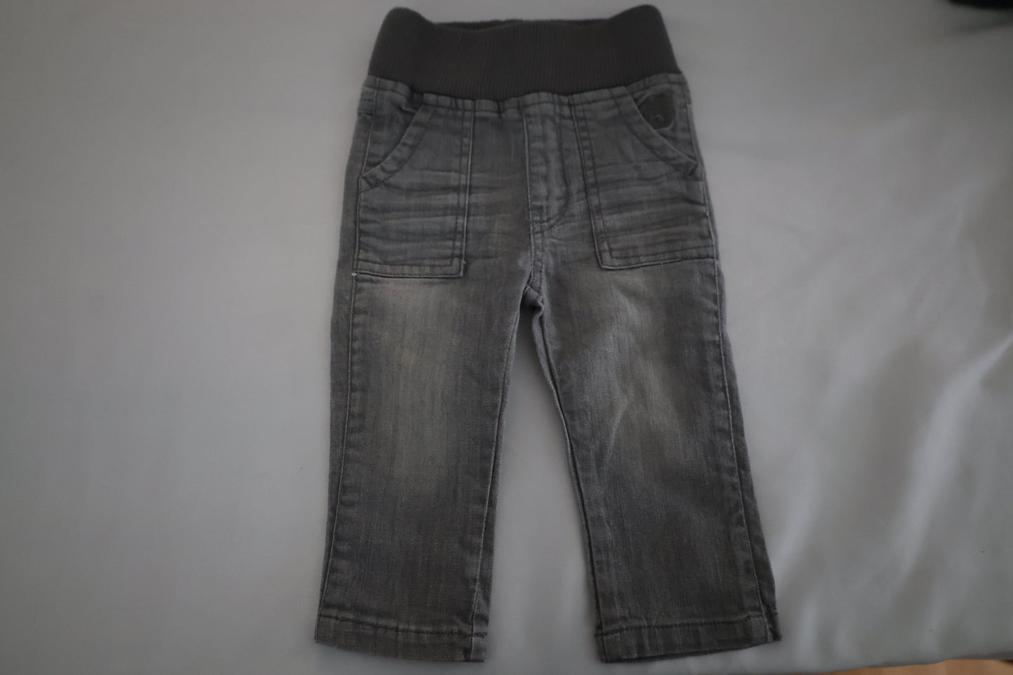 Pantalon baby tag 6 mois
